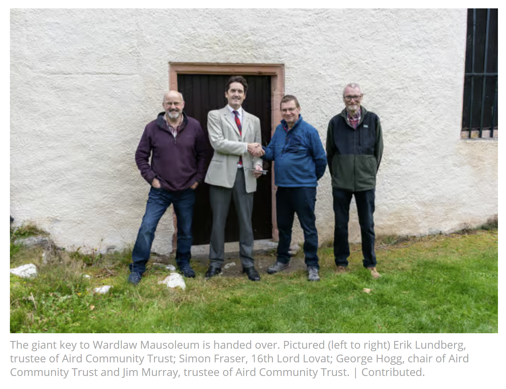Clan chief gifts 400-year-old ‘Outlander’ mausoleum to Scottish Highland community